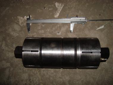 Ось конусная рамы (в сборе) (К-700) 700А.28.00.010