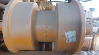 Каток опорный однобортный (Liebherr PR-764) 11081593 /11081596