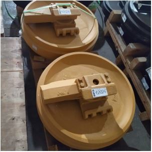Колесо направляющее 5183481 / W44015000 в сборе с опорой SEM816D