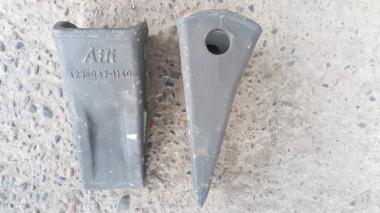 Зуб ковша KOMATSU WA380-6 423-847-1140 